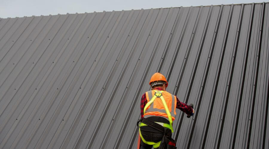 Professional metal roof installation services in Vermilion, OH
